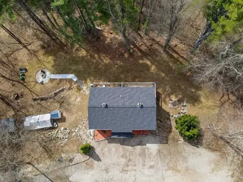 89 English Range Road Derry NH 03038
