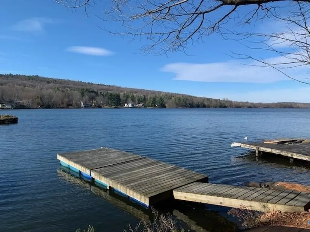 60 Wheatley Road Hinesburg VT 05461