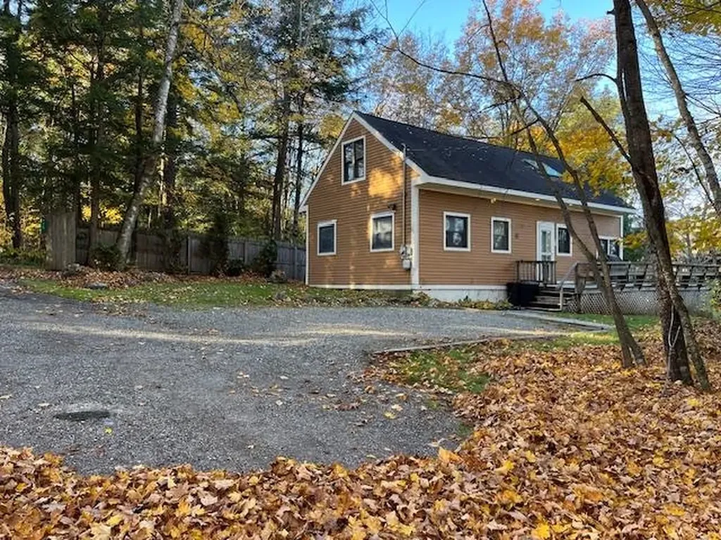 60 Wheatley Road Hinesburg VT 05461