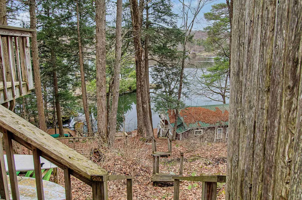 60 Wheatley Road Hinesburg VT 05461