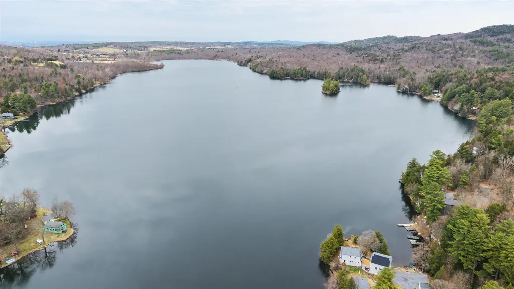 60 Wheatley Road Hinesburg VT 05461