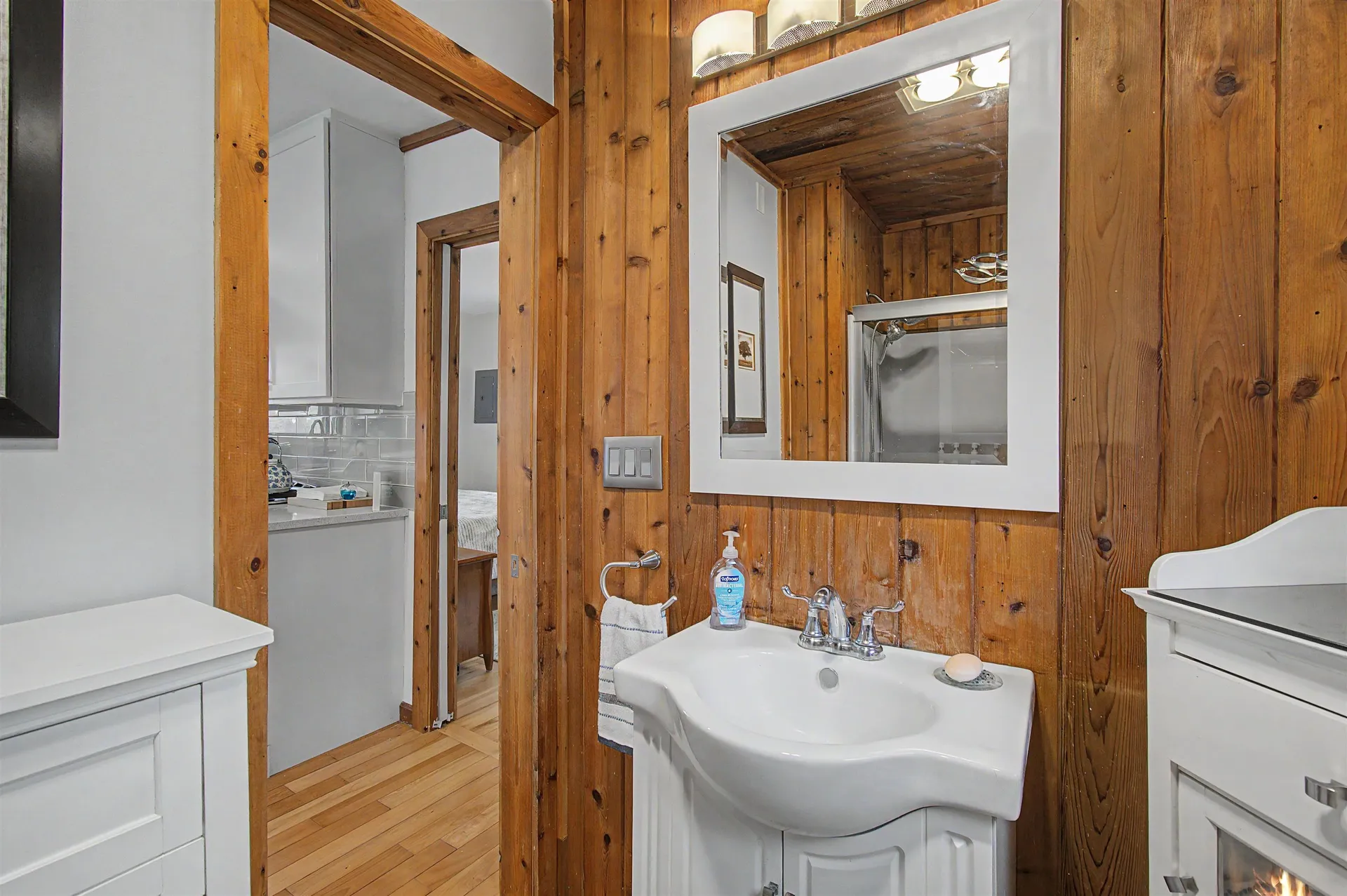 60 Wheatley Road Hinesburg VT 05461