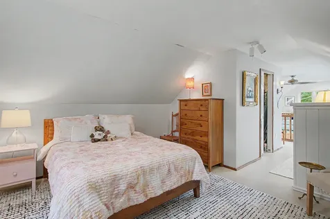 60 Wheatley Road Hinesburg VT 05461