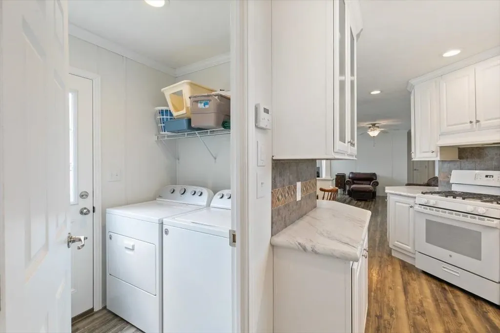 4 Trailerhome Drive Salem NH 03079