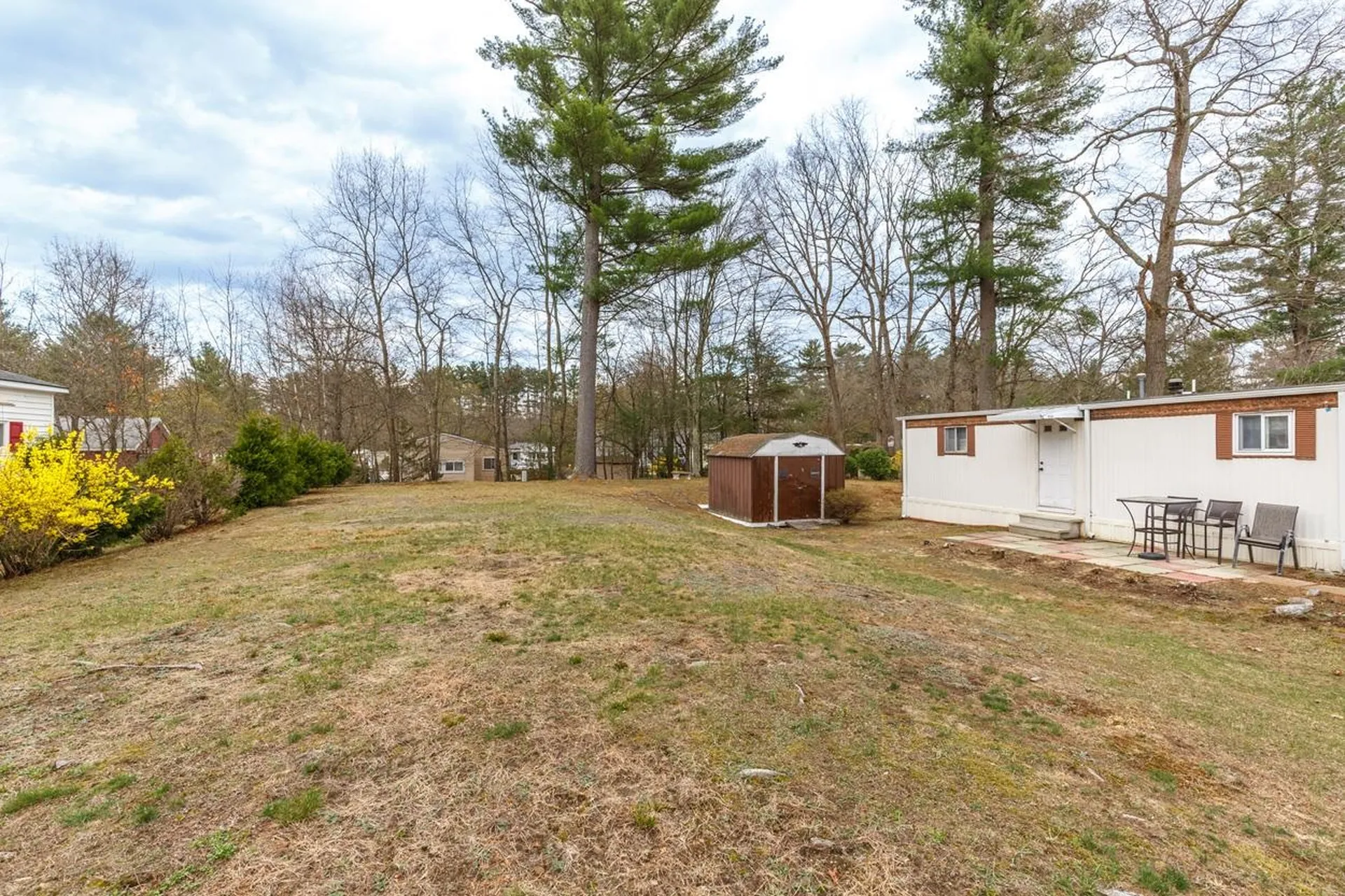 4 Clovercrest Drive Nashua NH 03062