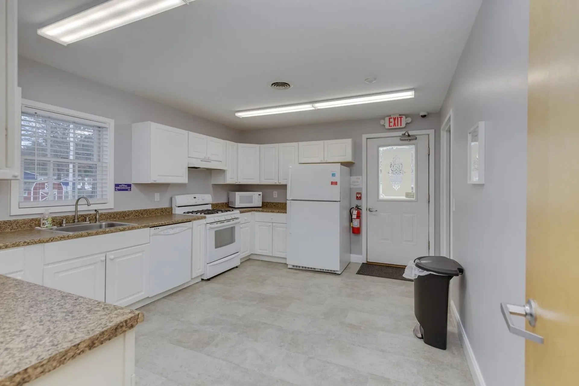 4 Clovercrest Drive Nashua NH 03062