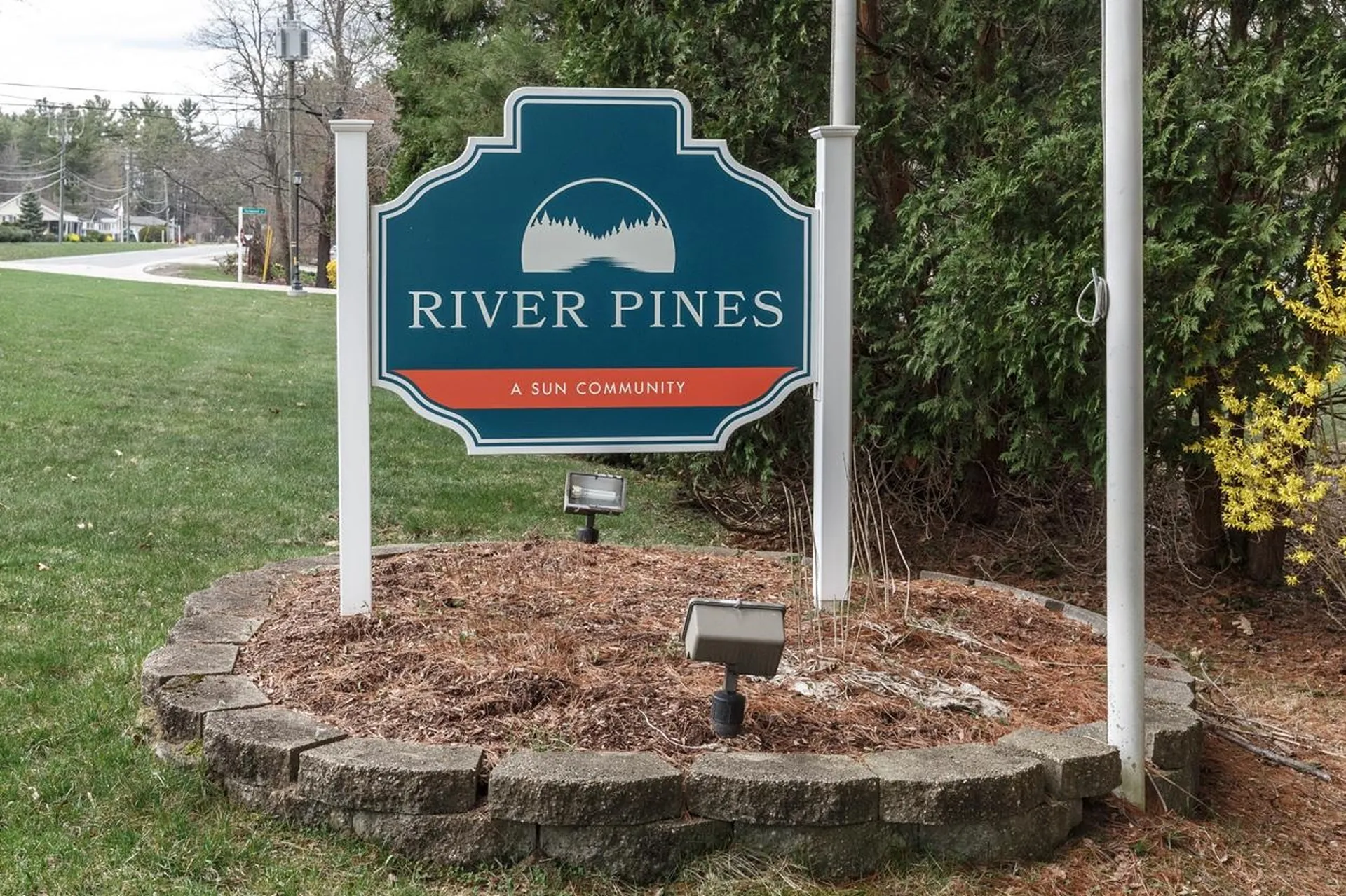 4 Clovercrest Drive Nashua NH 03062