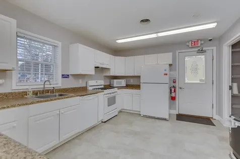4 Clovercrest Drive Nashua NH 03062