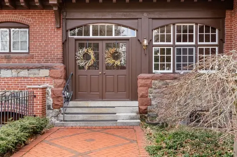 80 Pond Street Salem NH 03079