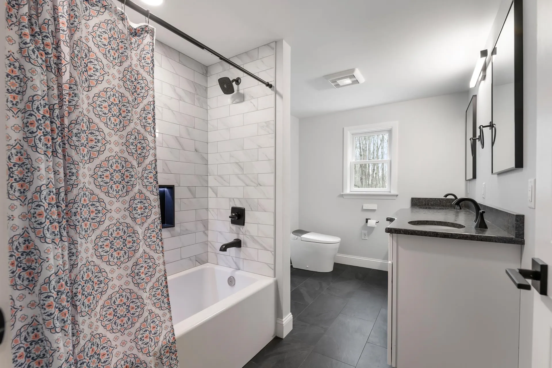 9 Lighthouse Way Newport NH 03773