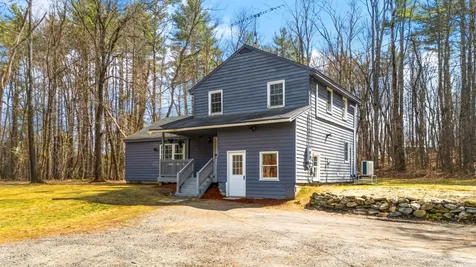 9 Lighthouse Way Newport NH 03773
