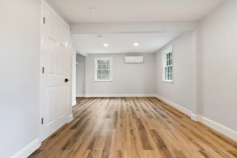 9 Lighthouse Way Newport NH 03773