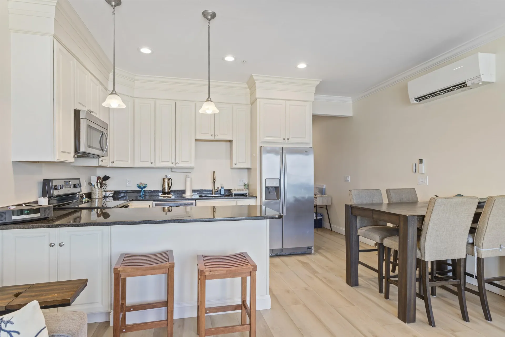 275 Ocean Boulevard Hampton NH 03842