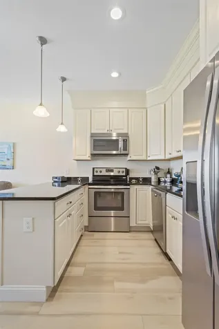 275 Ocean Boulevard Hampton NH 03842