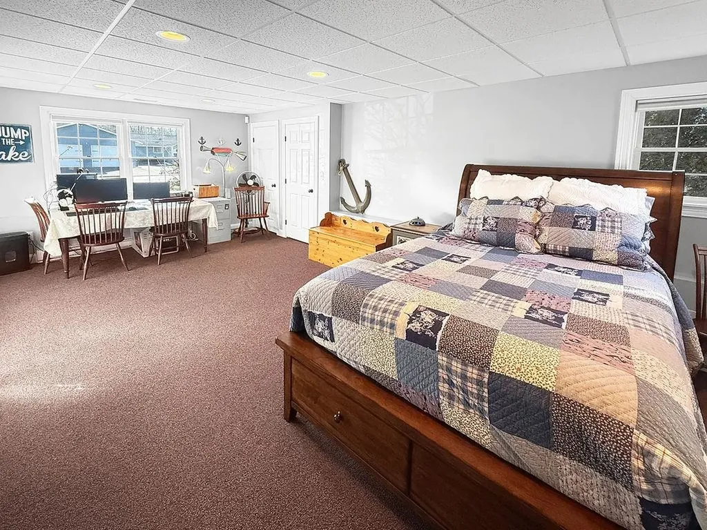 129 Sunset Drive Belmont NH 03220
