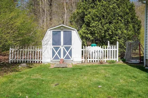 45 Gault Road Bedford NH 03110