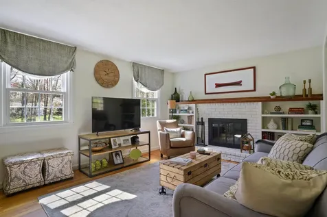 45 Gault Road Bedford NH 03110
