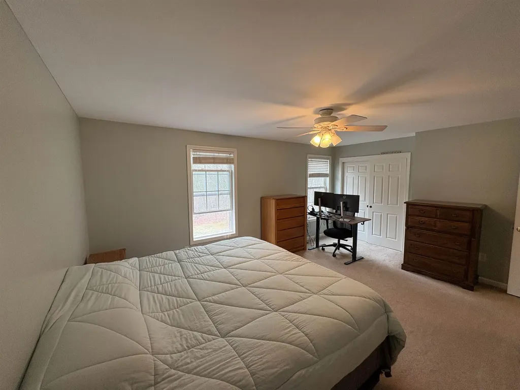 19 Mulberry Lane Amherst NH 03031