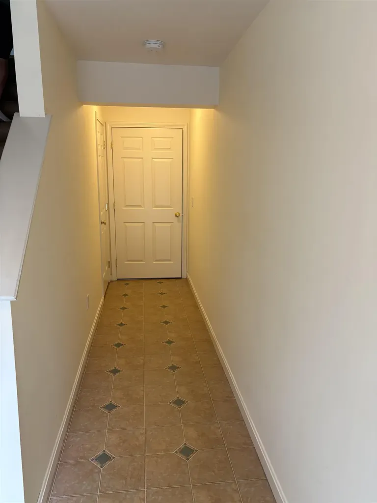 19 Mulberry Lane Amherst NH 03031