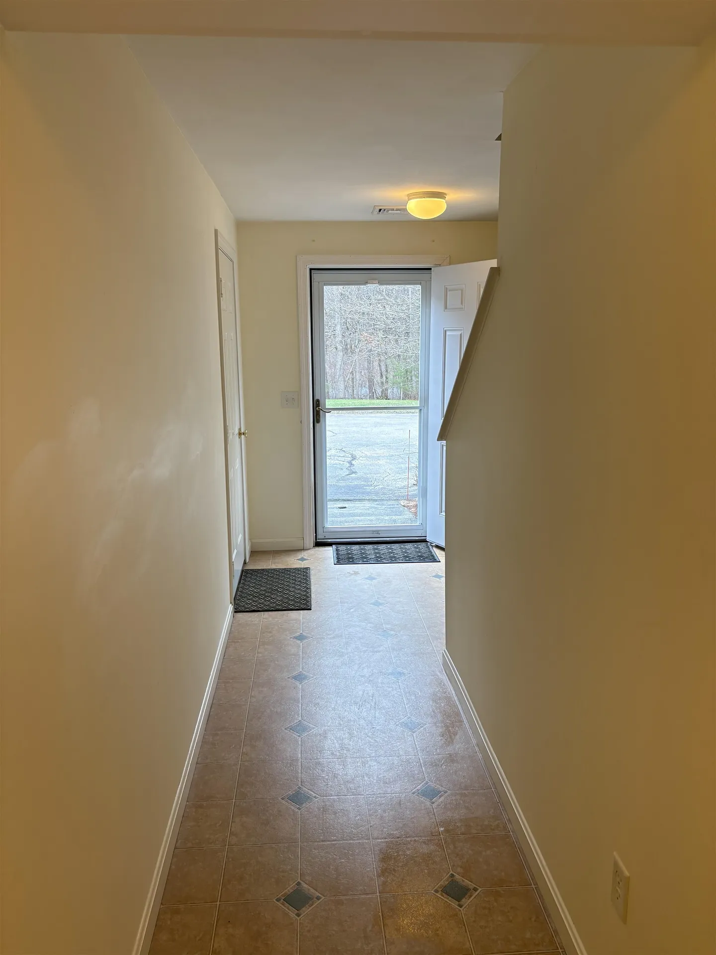 19 Mulberry Lane Amherst NH 03031