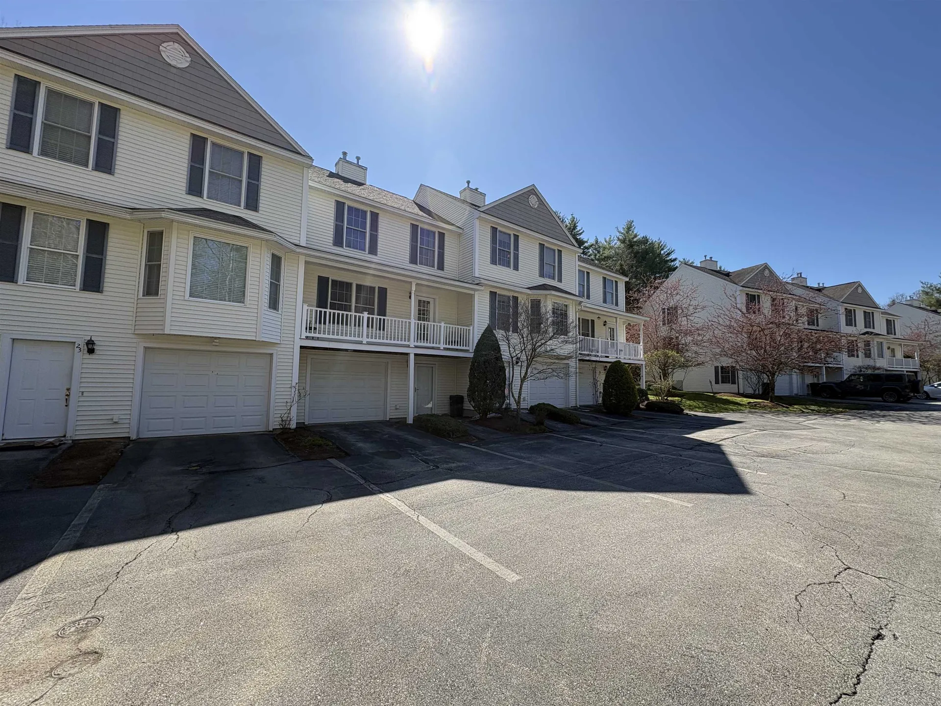 19 Mulberry Lane Amherst NH 03031