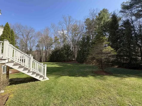 19 Mulberry Lane Amherst NH 03031