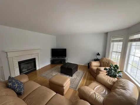 19 Mulberry Lane Amherst NH 03031