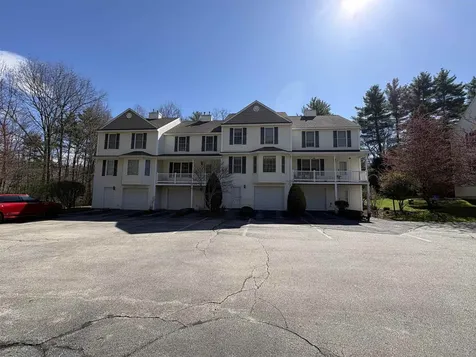 19 Mulberry Lane Amherst NH 03031
