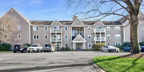 2 Maple Ridge Drive Merrimack NH 03054