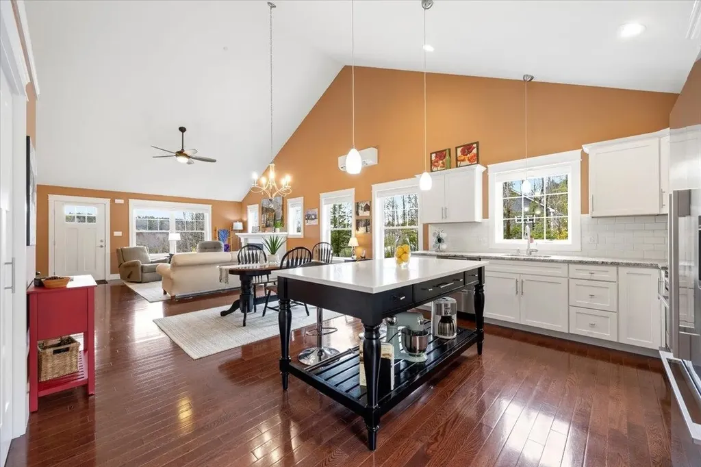 48 Liberty Lane Acton ME 04001-5835