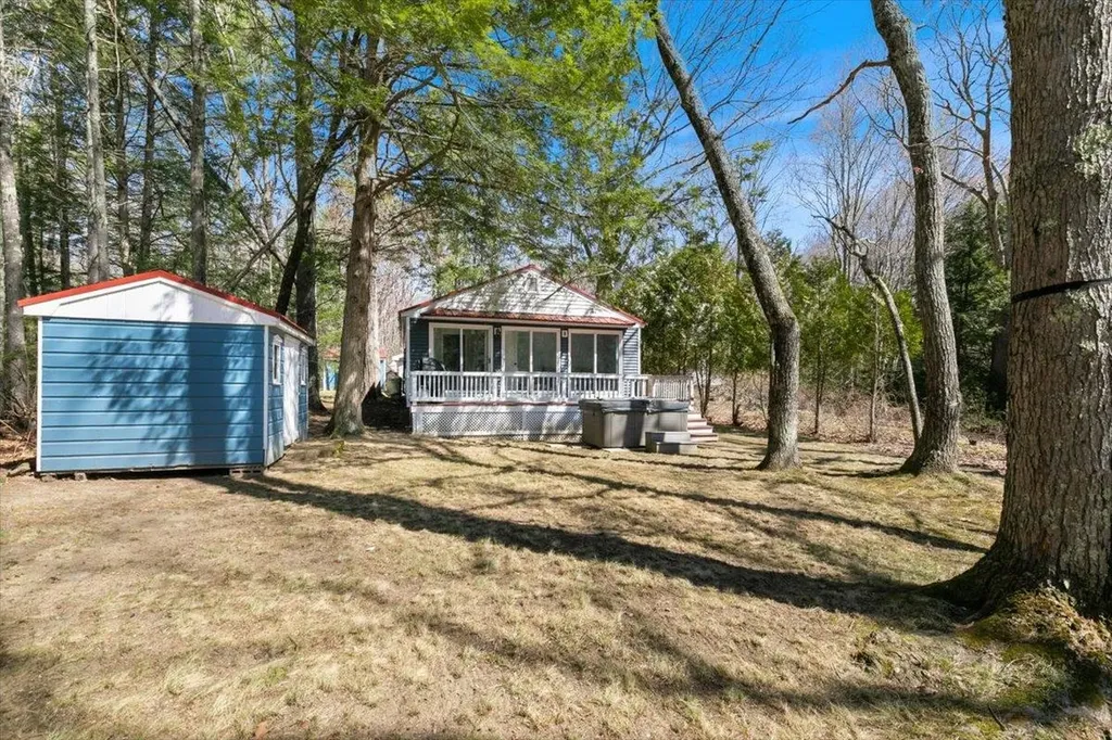 20 Owl Lane Lee NH 03861