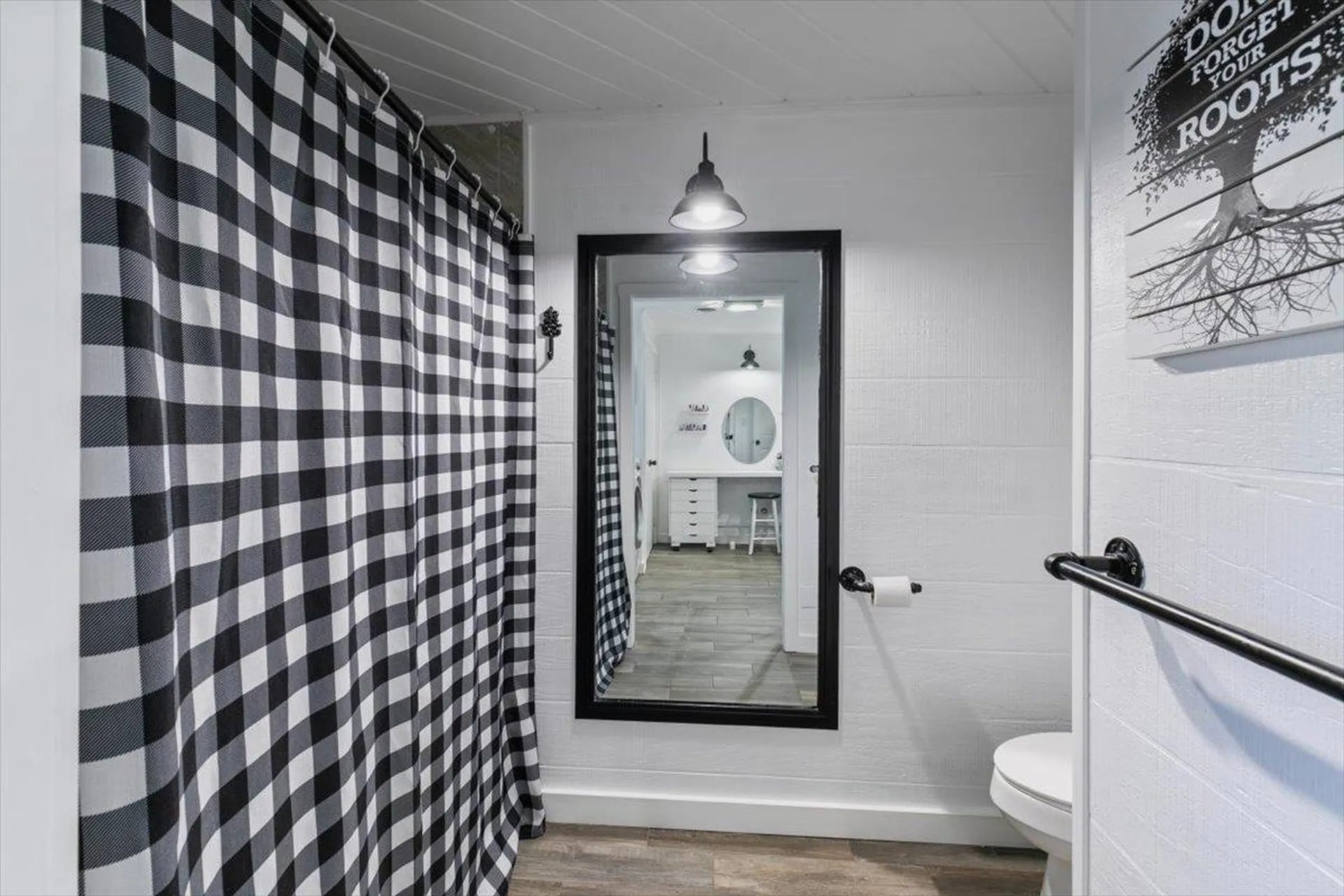 20 Owl Lane Lee NH 03861