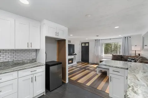 20 Owl Lane Lee NH 03861