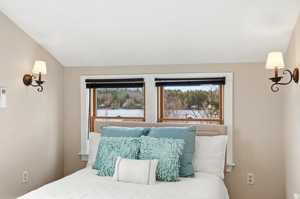 7 Maple Avenue Northwood NH 03261
