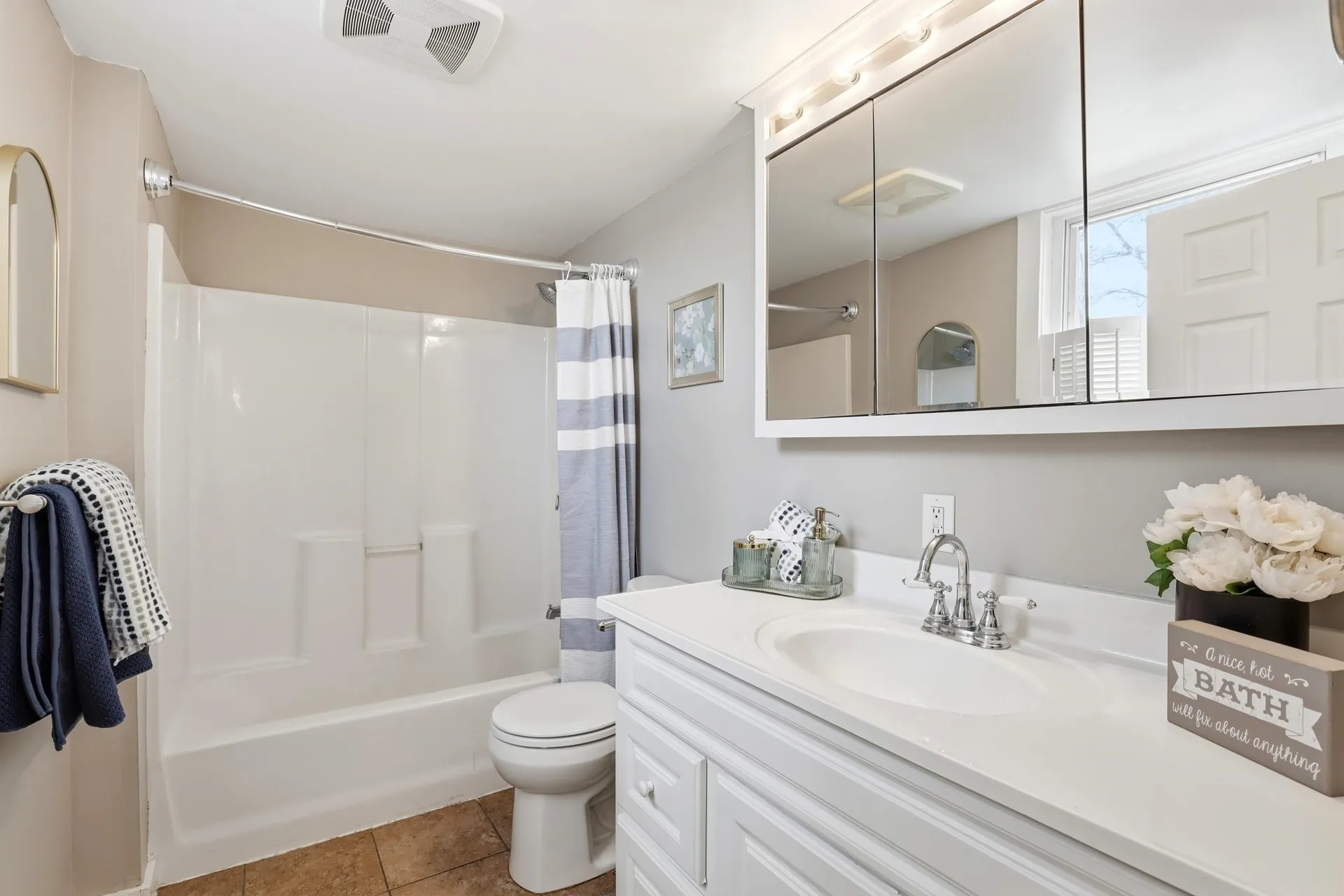7 Maple Avenue Northwood NH 03261