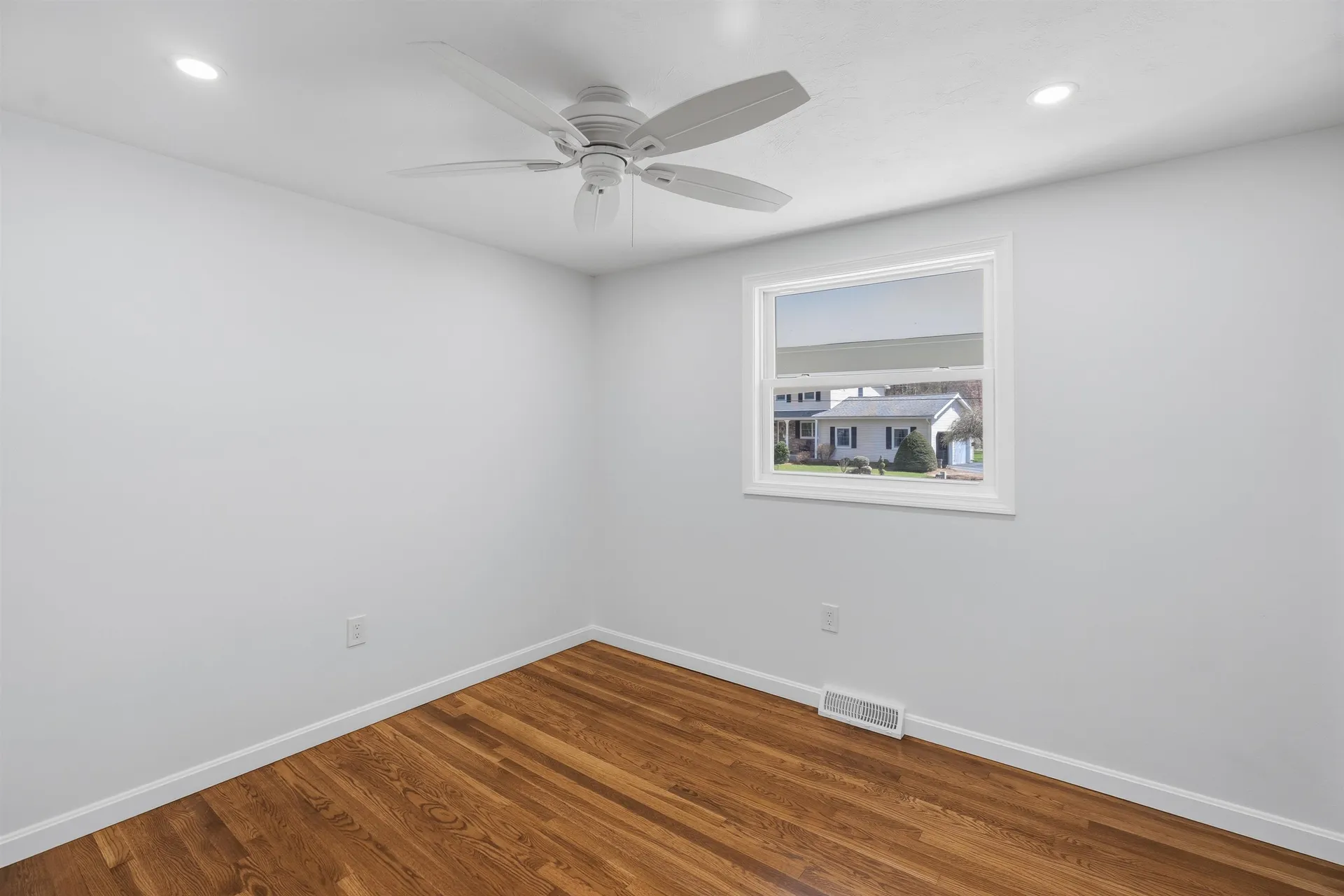 12 Fernwood Drive Merrimack NH 03054