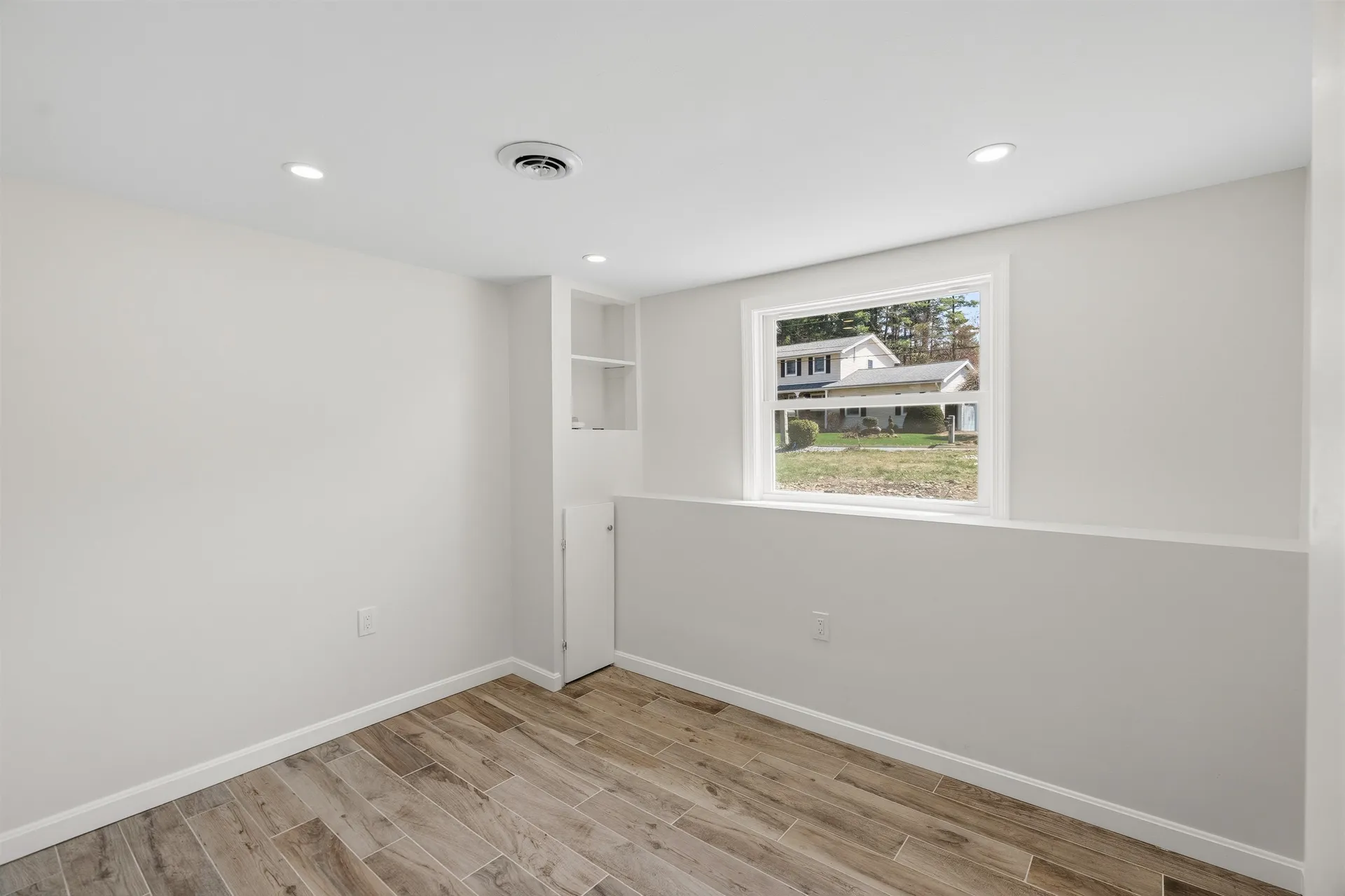 12 Fernwood Drive Merrimack NH 03054