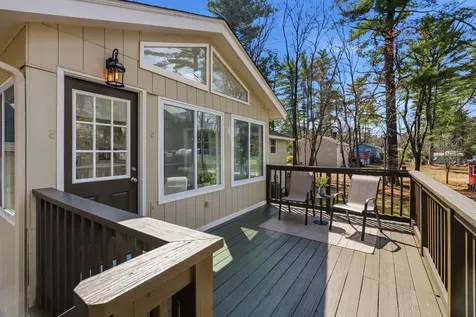 12 Fernwood Drive Merrimack NH 03054