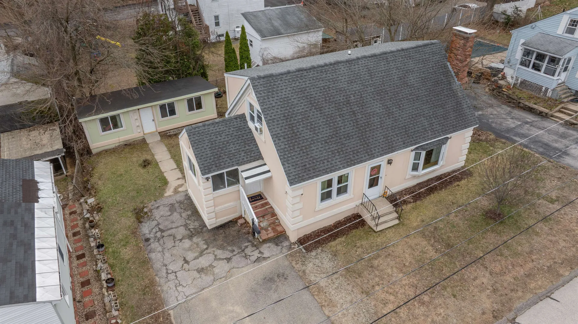 31 Rosemont Avenue Manchester NH 03103