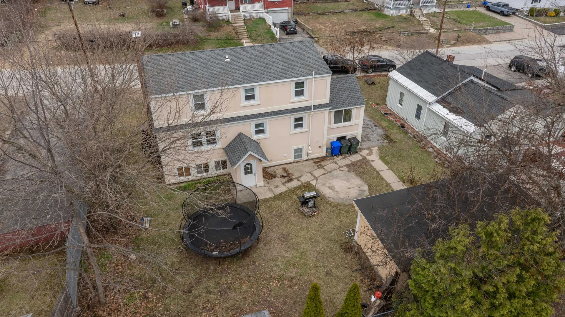 31 Rosemont Avenue Manchester NH 03103