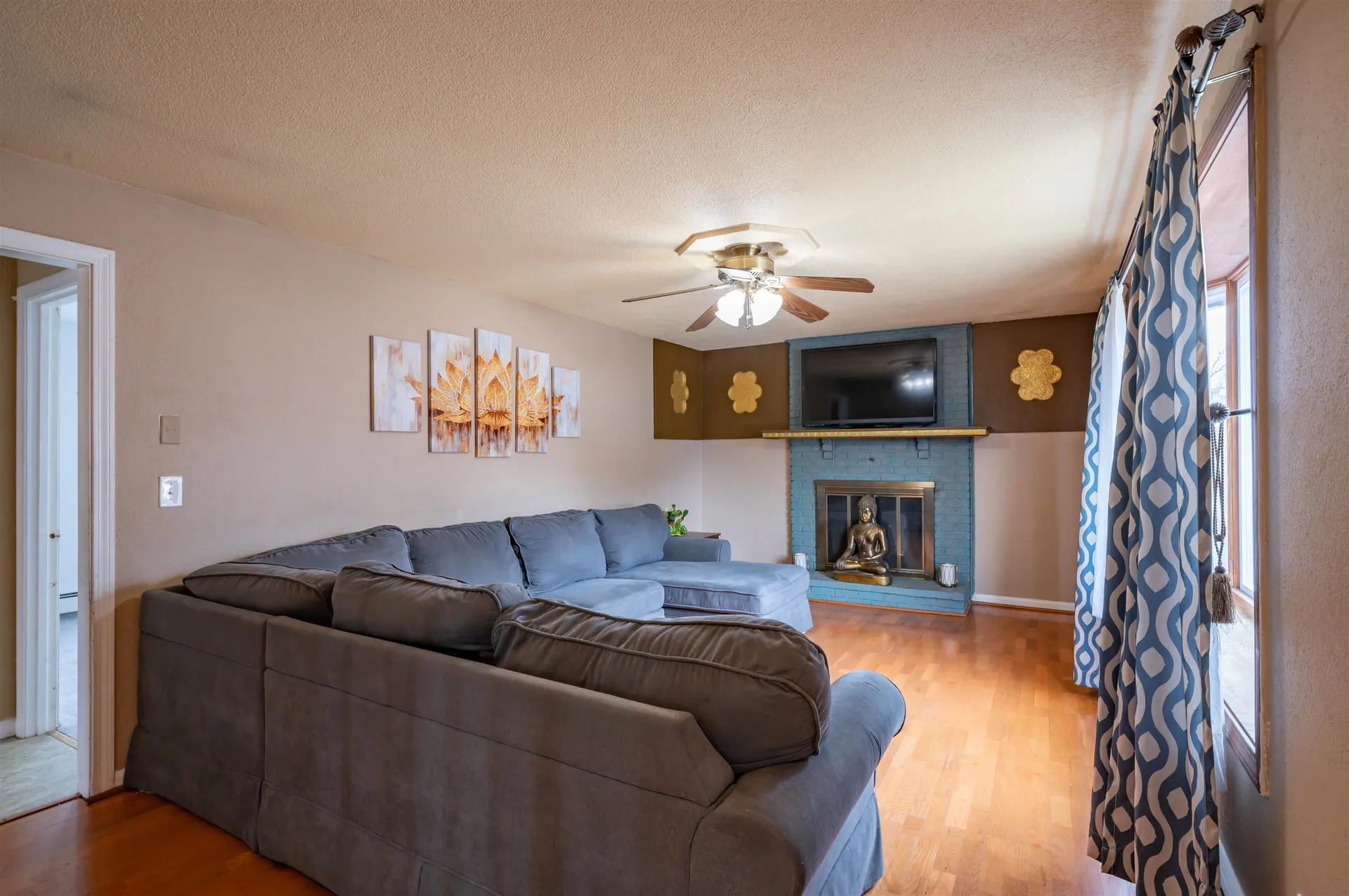 31 Rosemont Avenue Manchester NH 03103