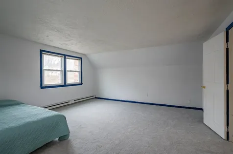 31 Rosemont Avenue Manchester NH 03103