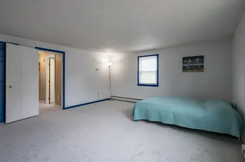 31 Rosemont Avenue Manchester NH 03103