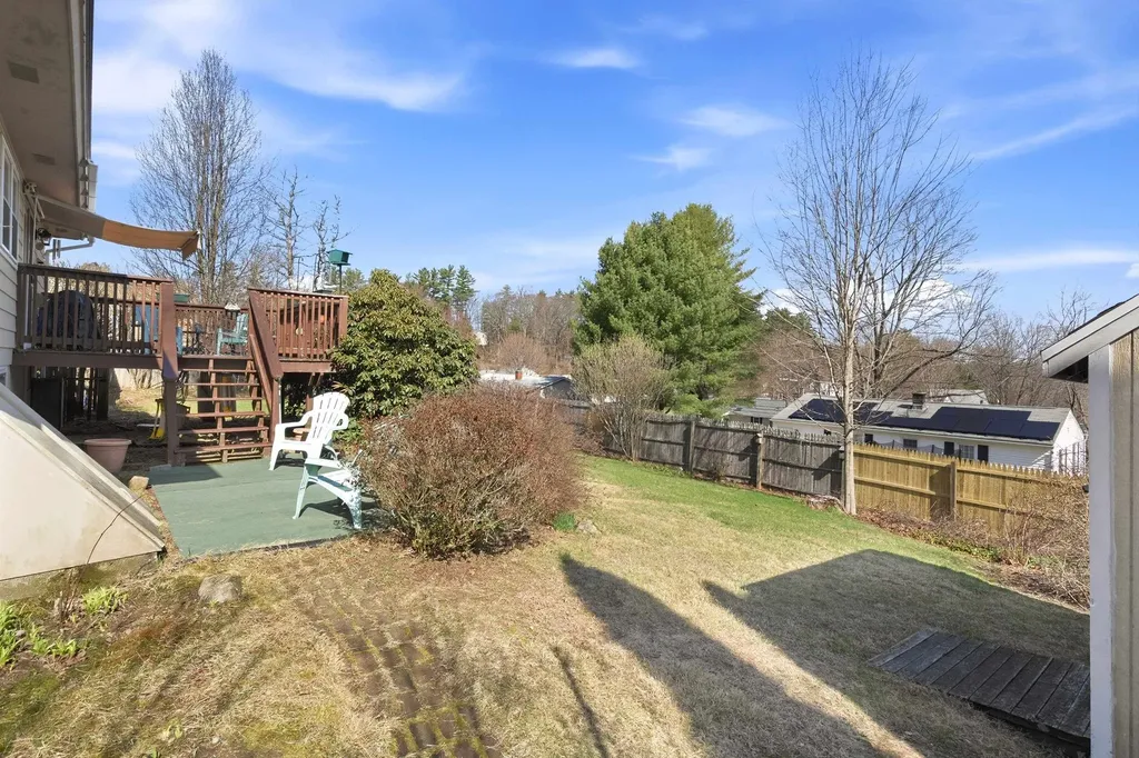 6 Heather Drive Hooksett NH 03106