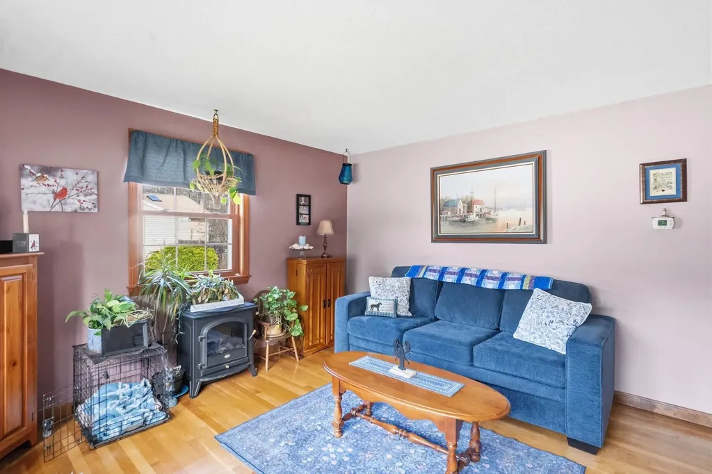 6 Heather Drive Hooksett NH 03106