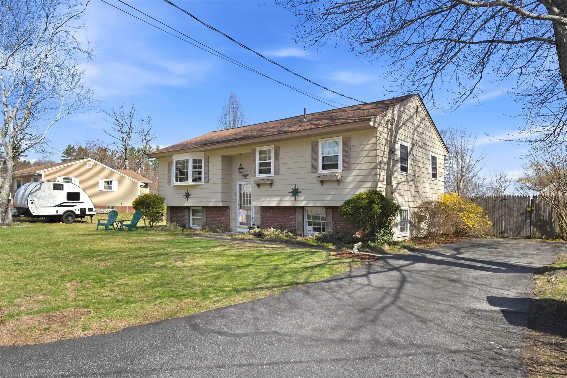6 Heather Drive Hooksett NH 03106