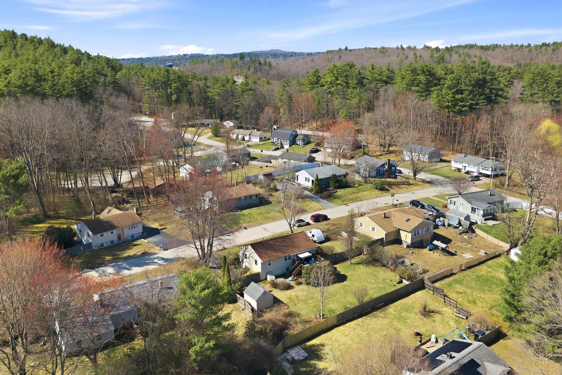 6 Heather Drive Hooksett NH 03106