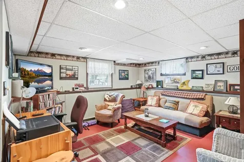 6 Heather Drive Hooksett NH 03106
