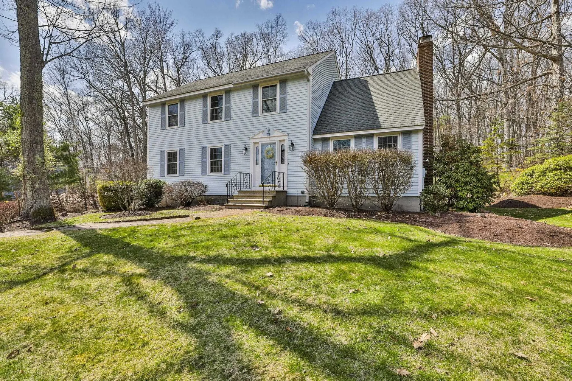 11 Erik Street Merrimack NH 03054