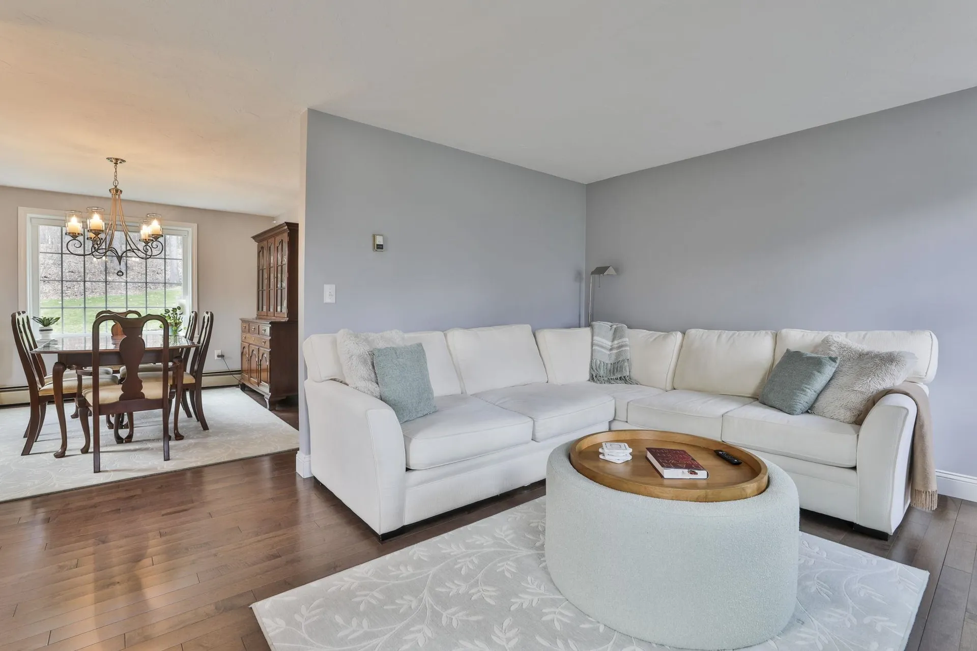 11 Erik Street Merrimack NH 03054